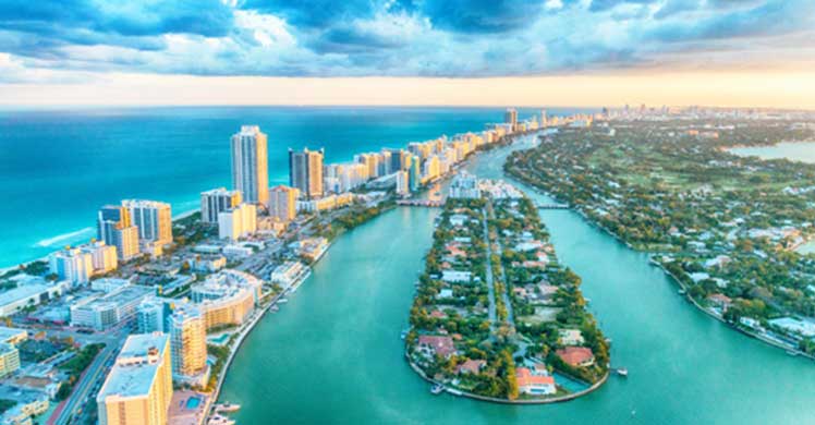 Travel Guide to Miami - The City of Glamour Image